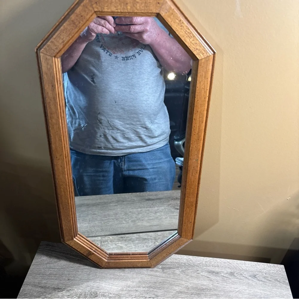 VINTAGE WOOD FRAMED OCTAGON MIRROR 22.25-11.25” 1980’s 3A
